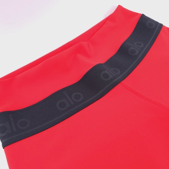 ALO Yoga Leggings Size M High Waisted Tomato Red Logo - Picture 2 of 8